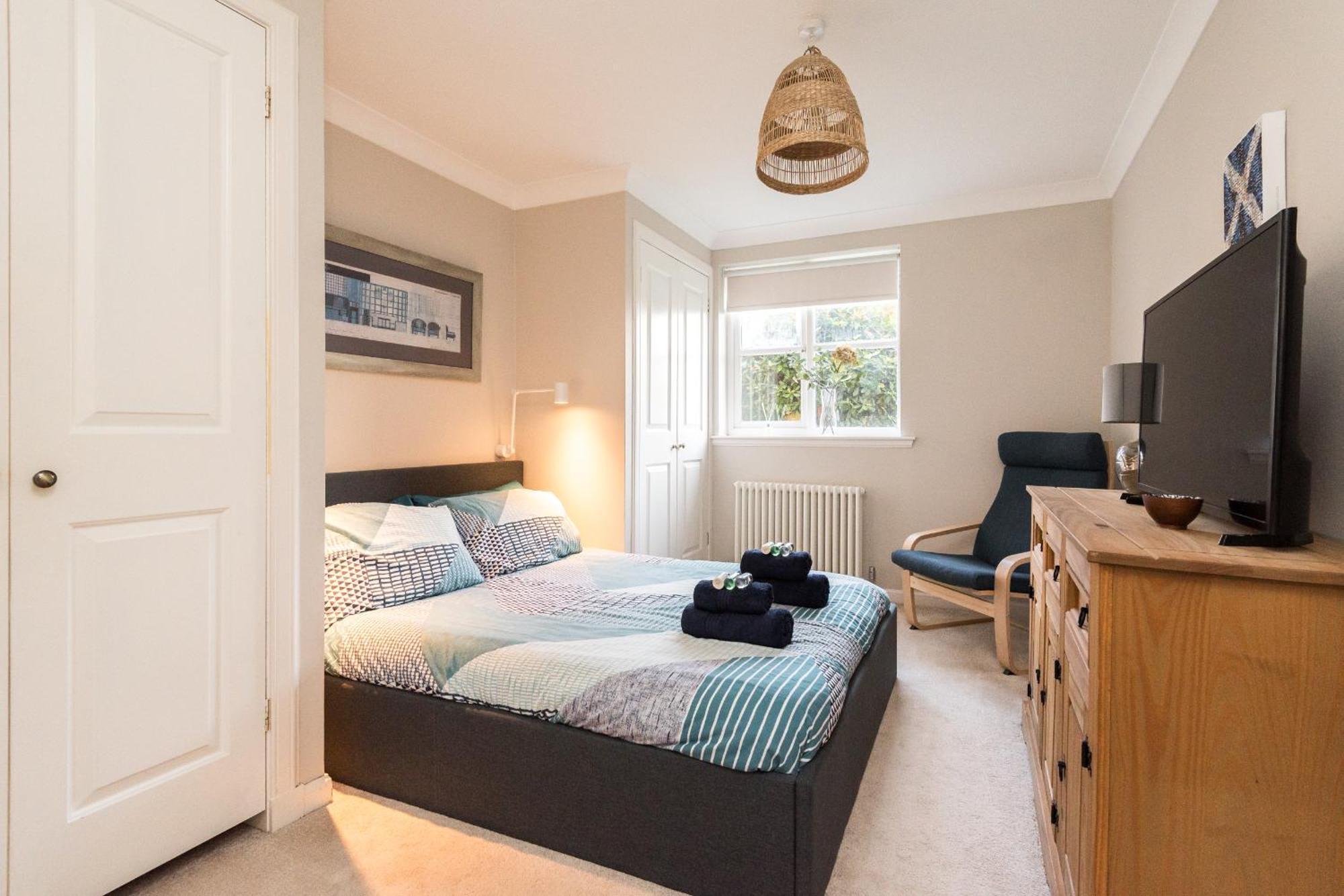 Cosy Roseburn Apartment, Edinburgh - 2 Bedrooms, Free Parking Kültér fotó