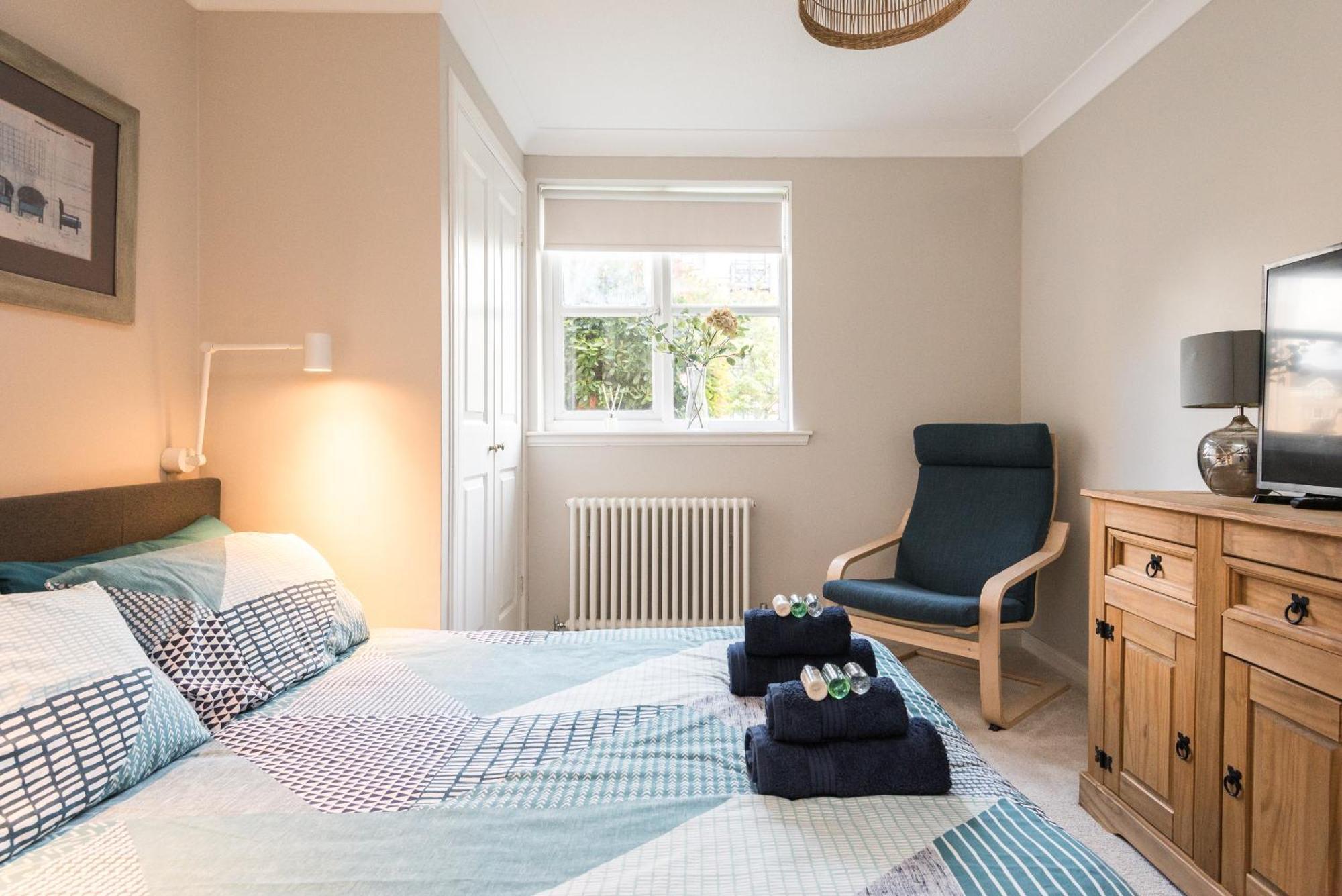 Cosy Roseburn Apartment, Edinburgh - 2 Bedrooms, Free Parking Kültér fotó